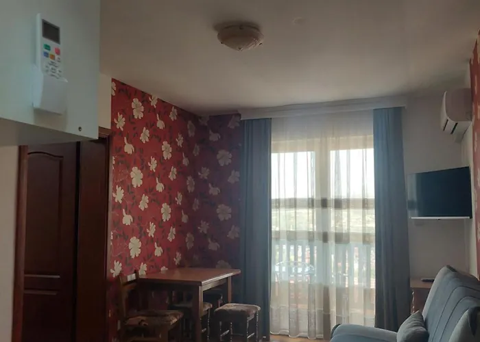 Ramona アパート *